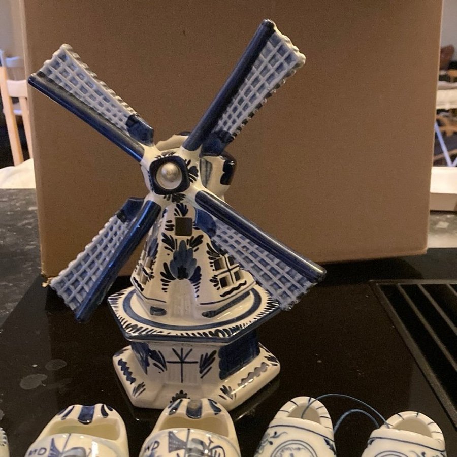 Delft blå porslin souvenir set