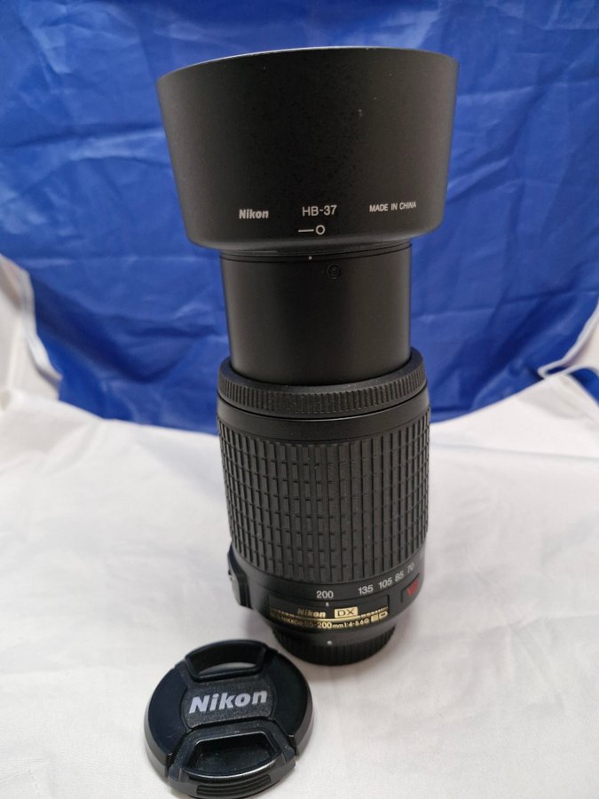 Nikon DX AF-S Nikkor 55-200mm 1:35-56G VR objektiv