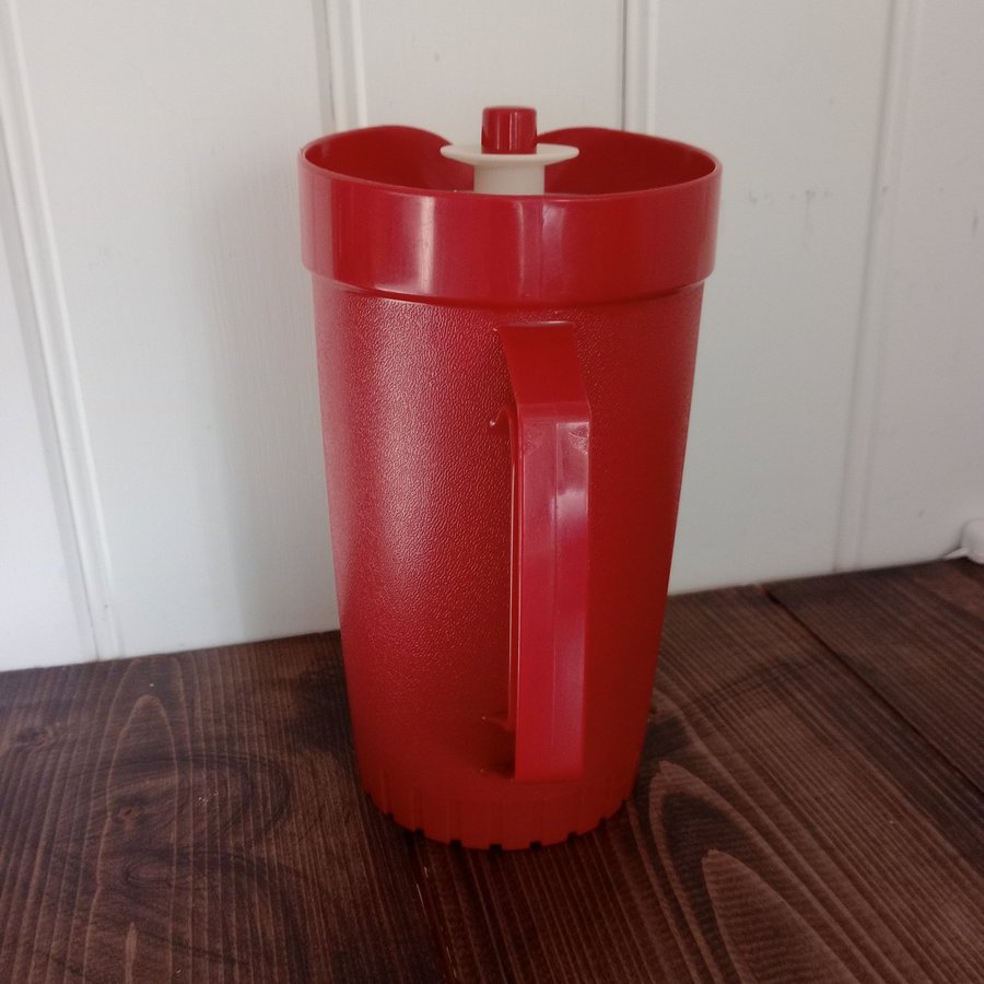 Tupperware Multikanna 1,2 liter röd