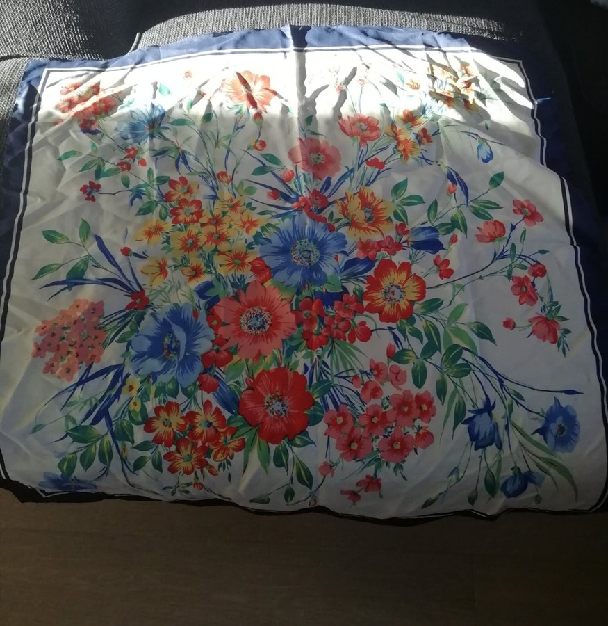 Vintage-Härlig Blommig scarf.