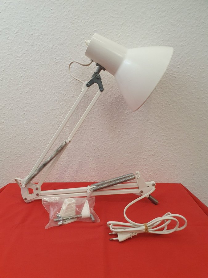 Skrivbordslampa LEDU 335 Bordslampa Industrilampa Arkitektlampa Helt Ny