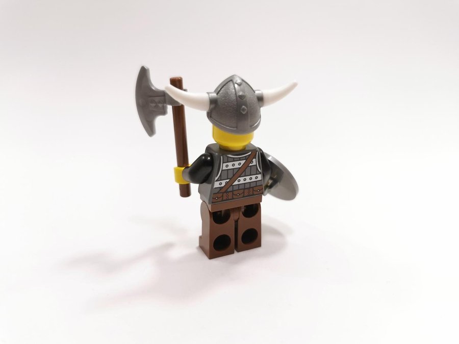 Lego - minifigur - viking - vikings - warrior - med utrustning (ny vara)