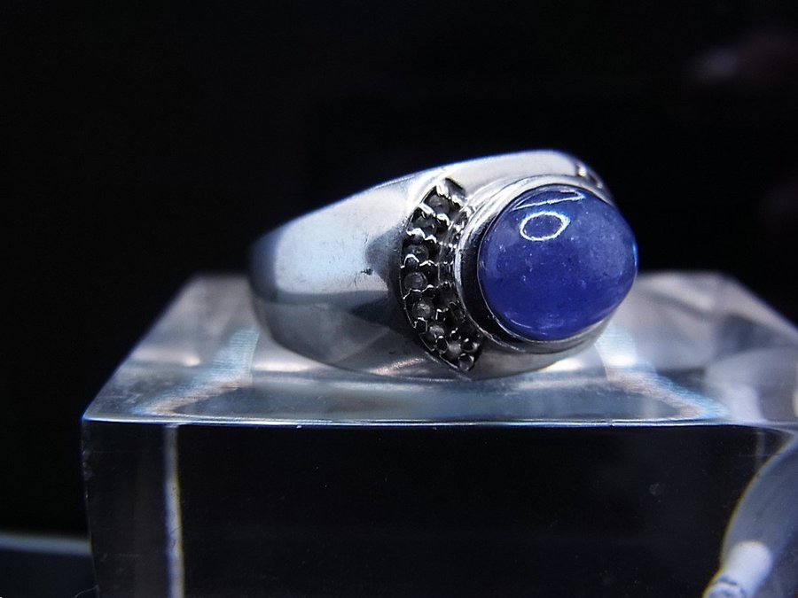 DESIGNER TANZANITRING SILVER signerad. RING HARRY IVENS.