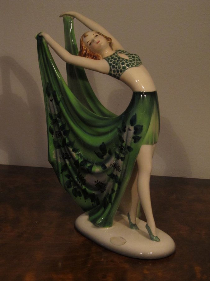 Goldscheider Wien Art Deco Dancer 'Beauty' skulptur by Stephan Dakon 30-talet