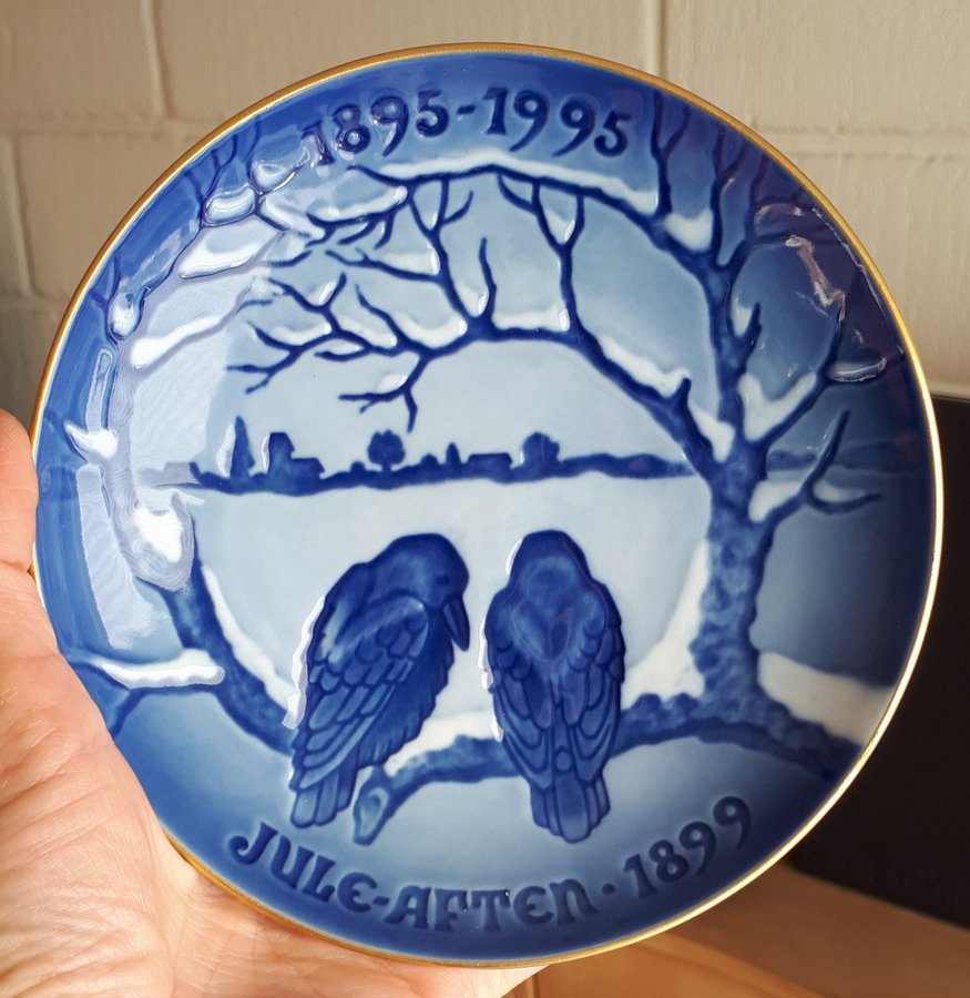 Unused 1991 Bing  Grøndahl Christmas Plate Designed by Dahl Jensen Motif 1899