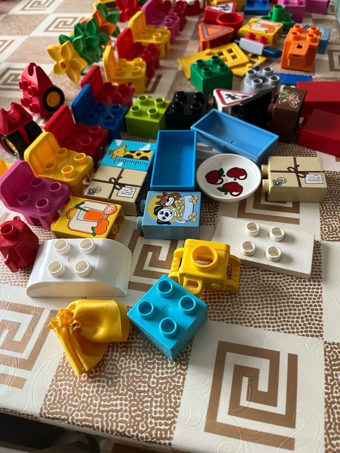 Lego Duplo Blandade Klossar