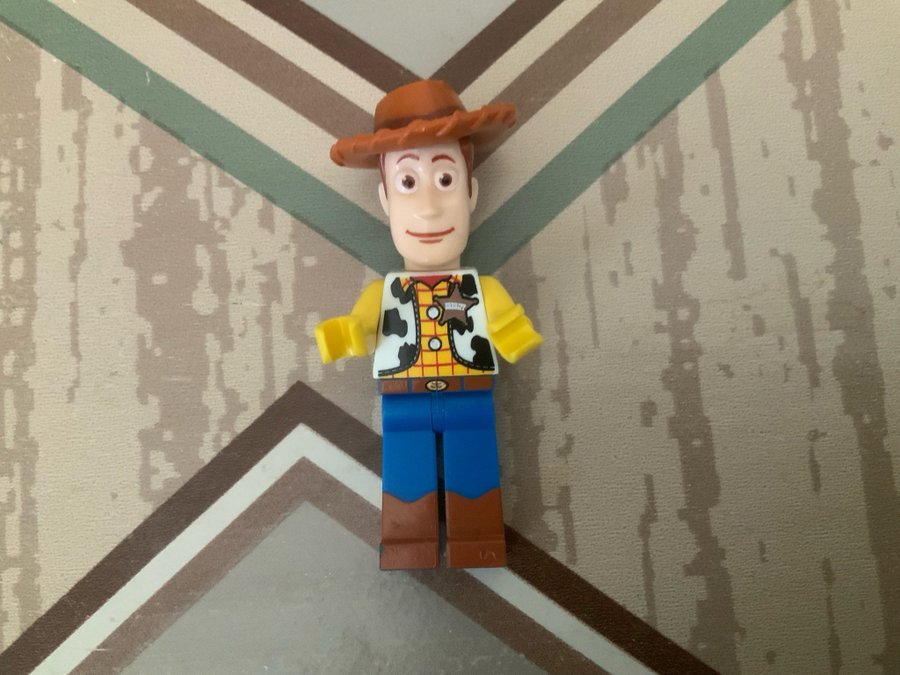 Lego Figur - Woody från Toy Story