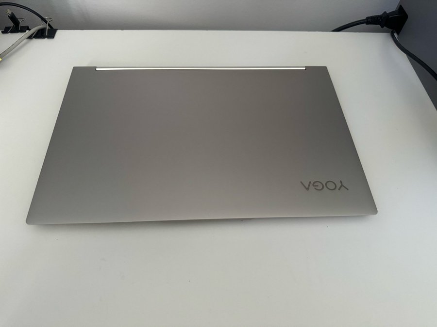 Lenovo Yoga C940-14IIL i7 512SSD nästan ny