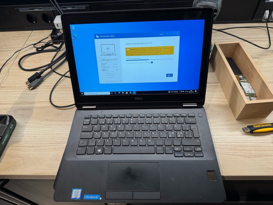 Dell Latitude E7270 / Intel Core i7-6600U / 16 gb