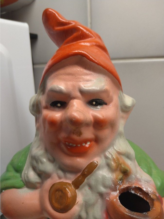 Stor gamma jul tomte som röker pipa / med ljushållare / keramik / terracotta