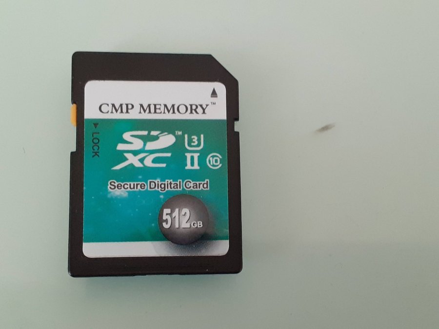 1 Stycken CMP MEMORY Minneskort 512 GB SDXC