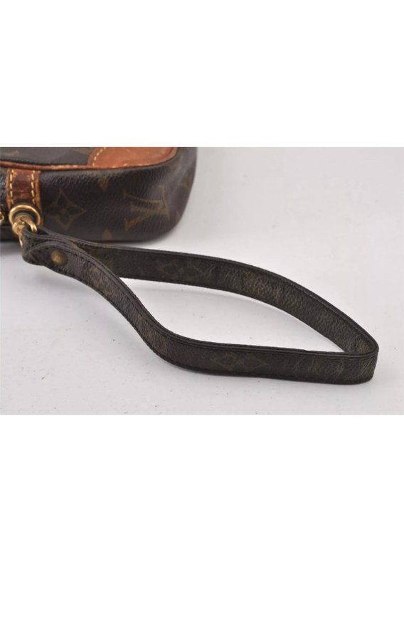 Louis Vuitton Monogram Marly Dragonne Clutch handväska väska necessär vintage