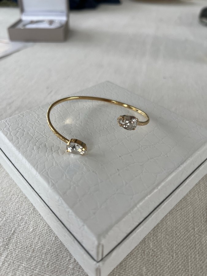 Caroline Svedblom Armband Petite Drop Bracelet Gold