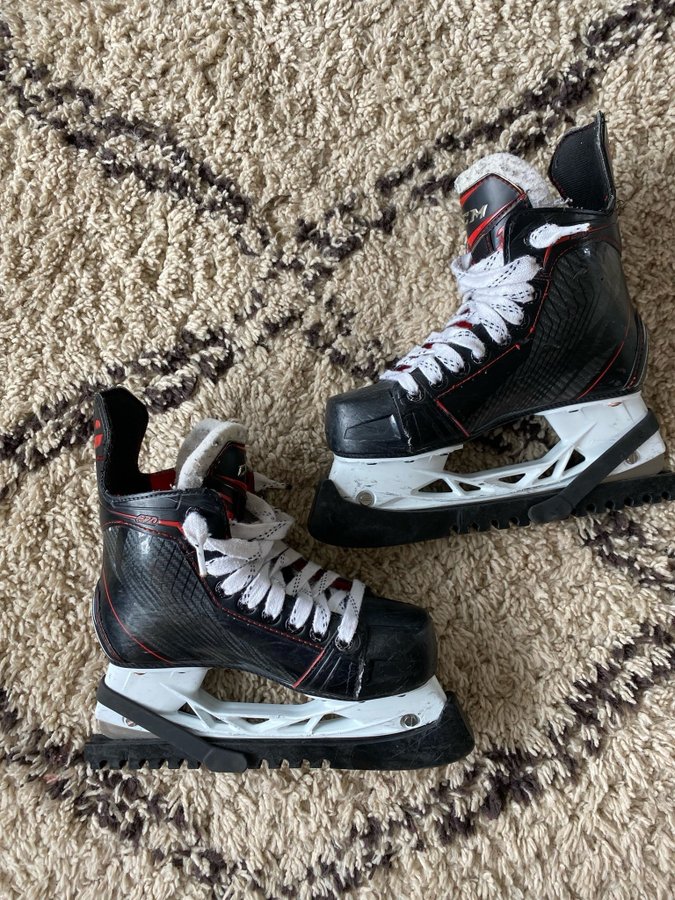 CCM Jetspeed 270 Ishockey storlek 345