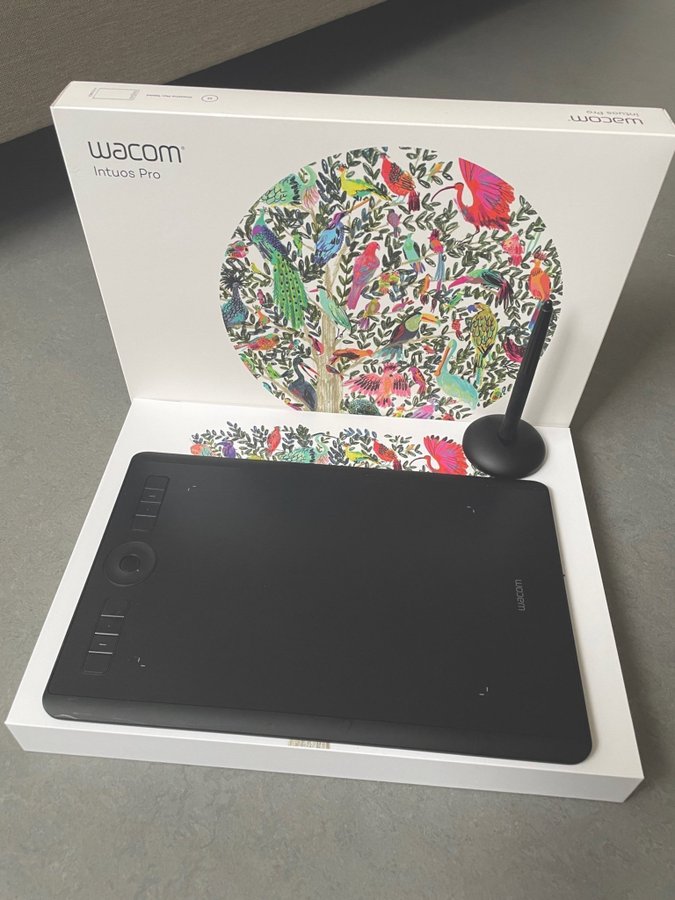 Wacom Intous Pro Medium Ritplatta