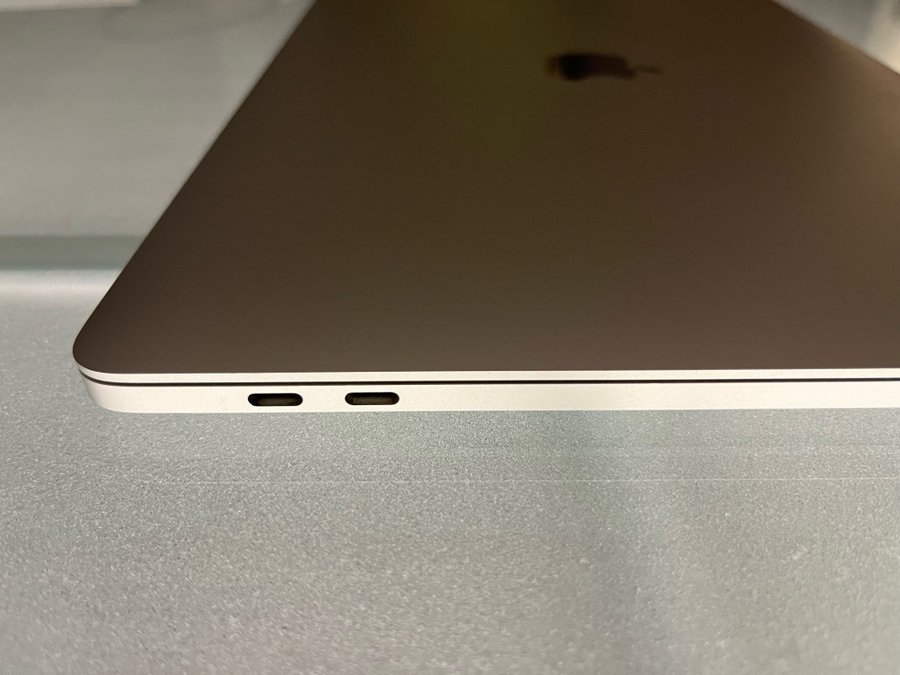 MacBook Pro, 13-inch, 2019