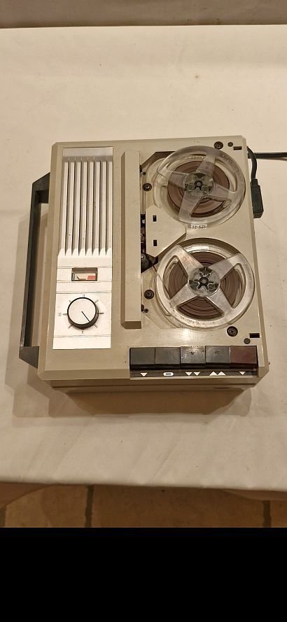 FIRVOX S5002 tape recorder from 1968 To be repaired