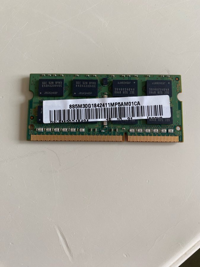 8 gb ddr3 12800s 1 st