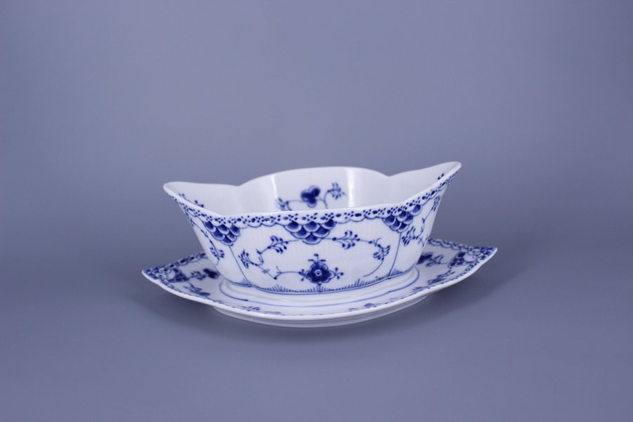 Royal Copenhagen Blue Fluted Hafl Lace no 587 Sauceboat Gravy Boat