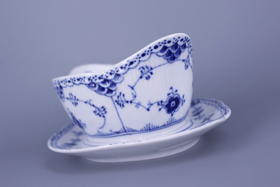 Royal Copenhagen Blue Fluted Hafl Lace no 587 Sauceboat Gravy Boat