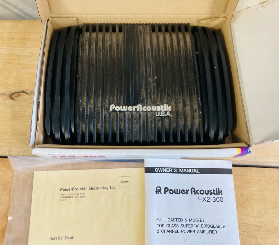 PowerAcoustik FX2-300 2-kanals förstärkare