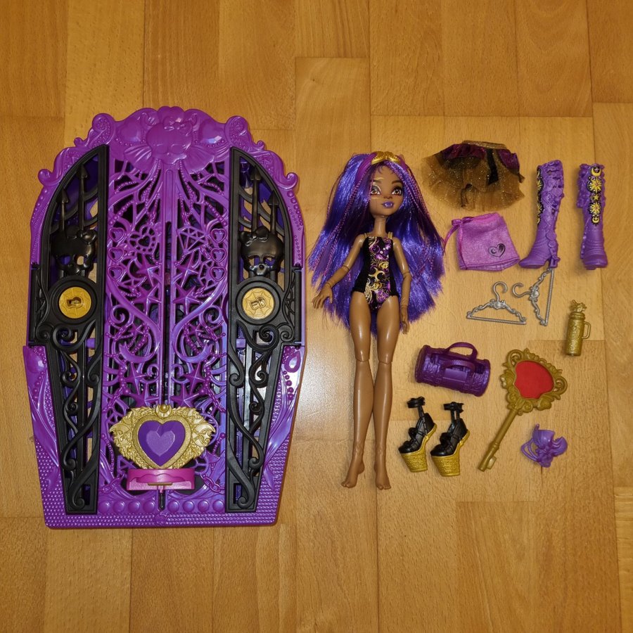 Monster High Clawdeen Skulltimate Secrets 4 Monster Mysteries G3