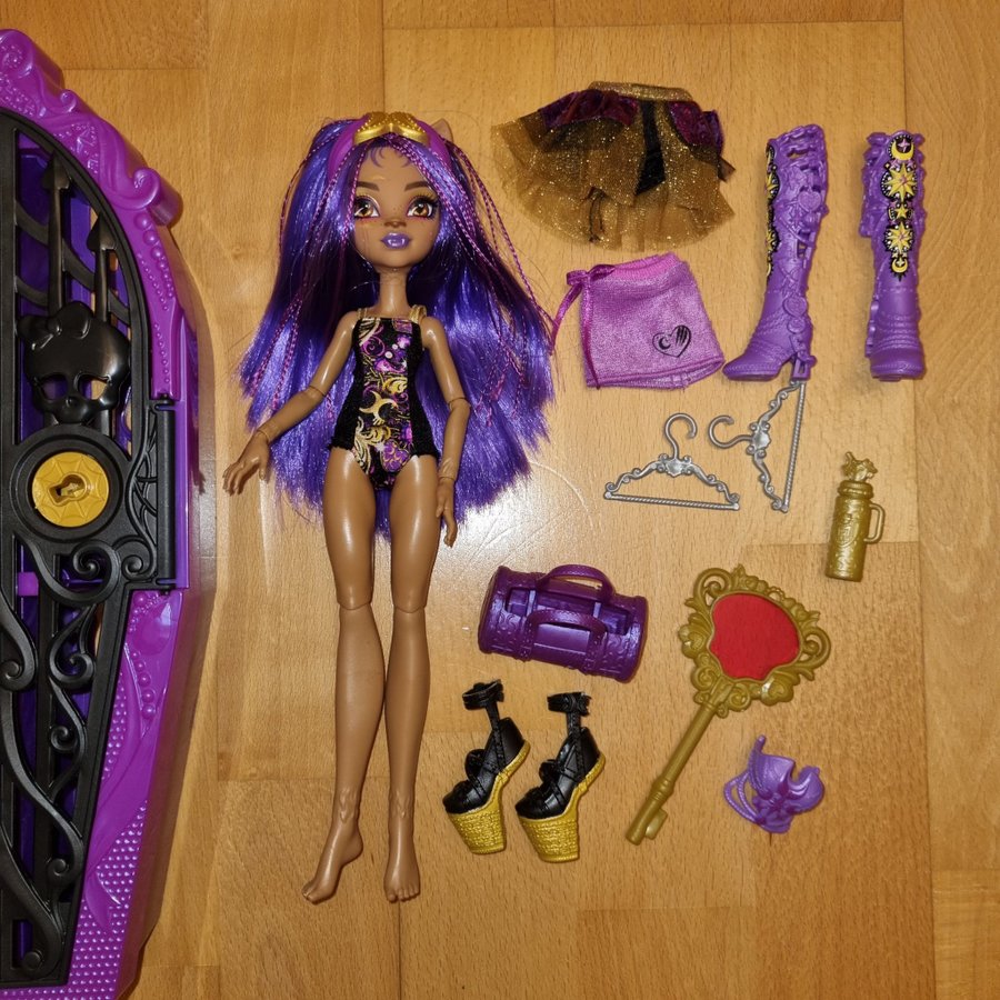 Monster High Clawdeen Skulltimate Secrets 4 Monster Mysteries G3