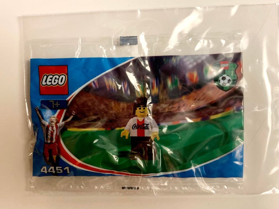 Lego Coca-Cola soccer Forward polybag 4451