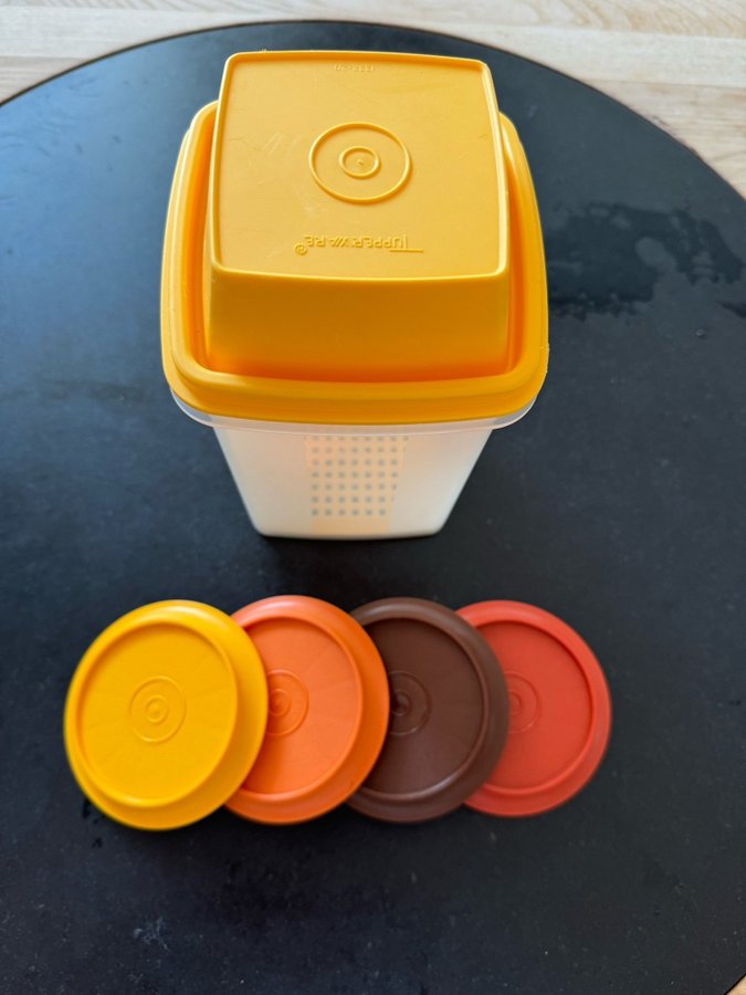 Tupperware Hissa Upp – Retro