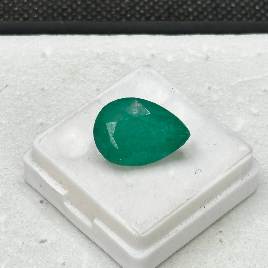 Natural Emerald 9,87 ct