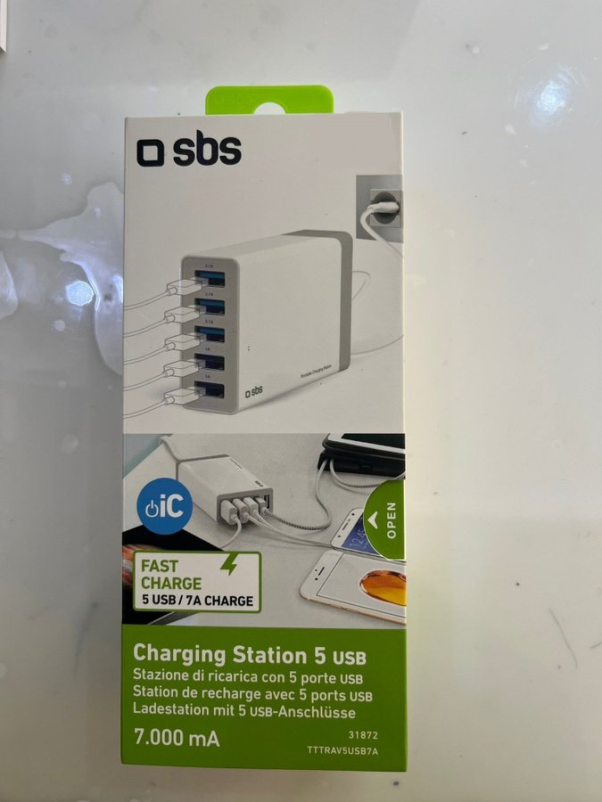 sbs charging station 5 usb(ord.pris:399kr)