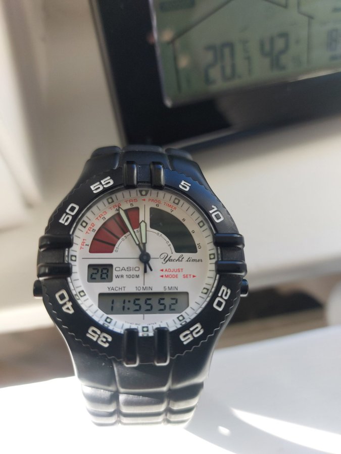 Casio NOS oanvänd AW-300