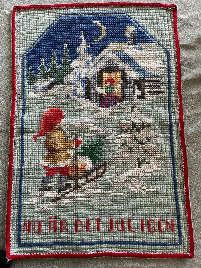 Julbonad vägg handbroderad retro