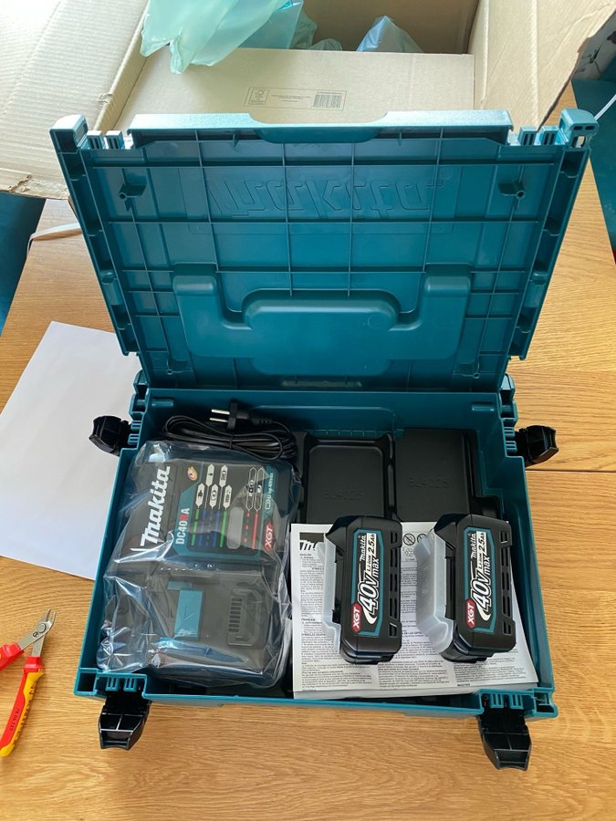 Makita 40V Max Batteripaket