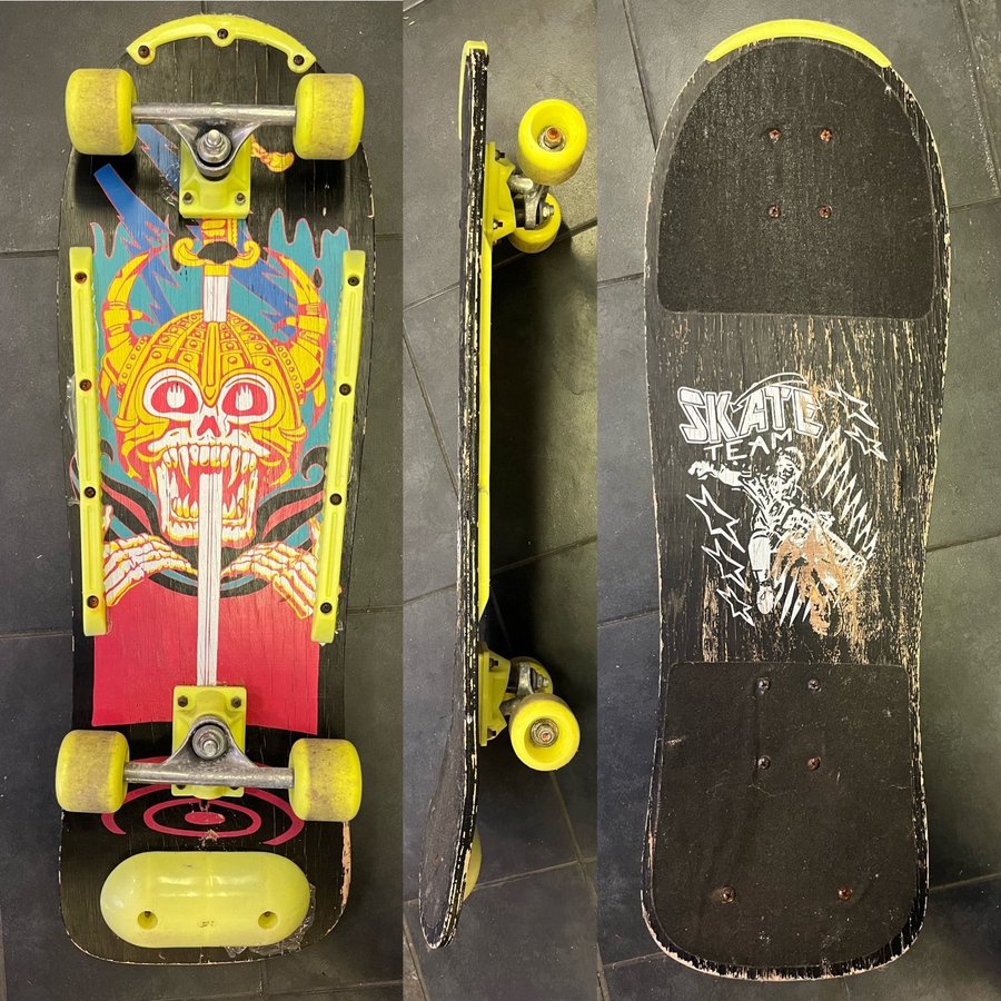 Skateboard med dödskallemotiv 80/90 tal