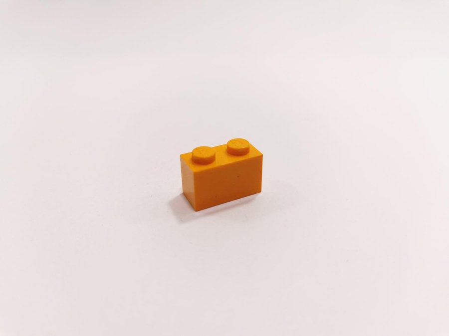 Lego - brick - bas - 1x2 - part 3004 - orange