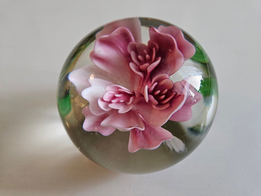 ÄLDRE VACKER BREVPRESS PAPERWEIGHT TROL MURANO VINTAGE