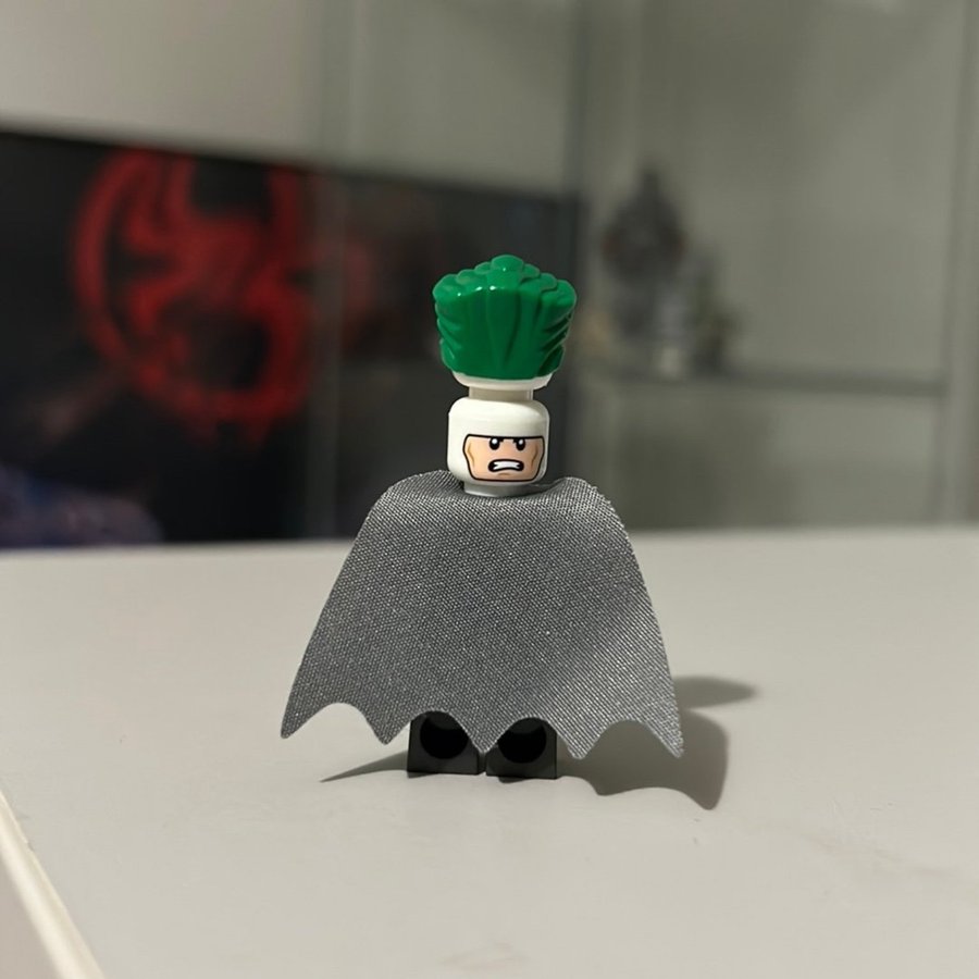 Lego Batman Minifigur med Joker Huvud