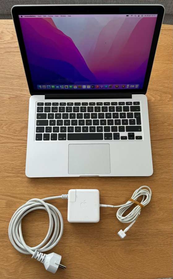 MacBook Pro 13" Retina / 27GHz i5 / 8GB Ram / 256GB SSD /