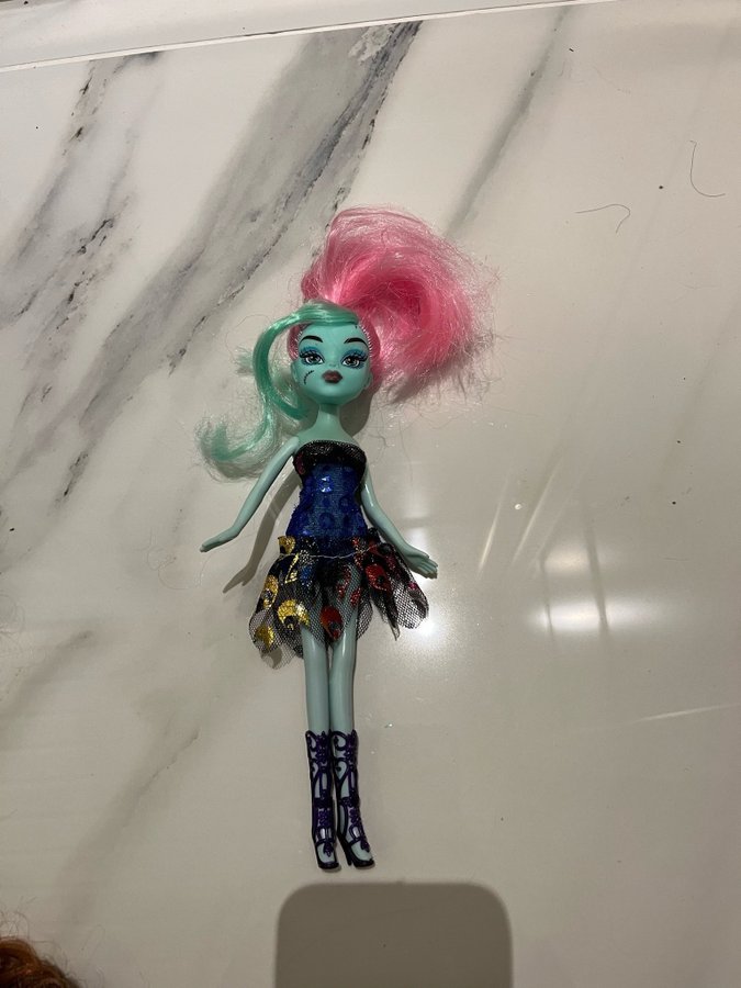 Monster High docka