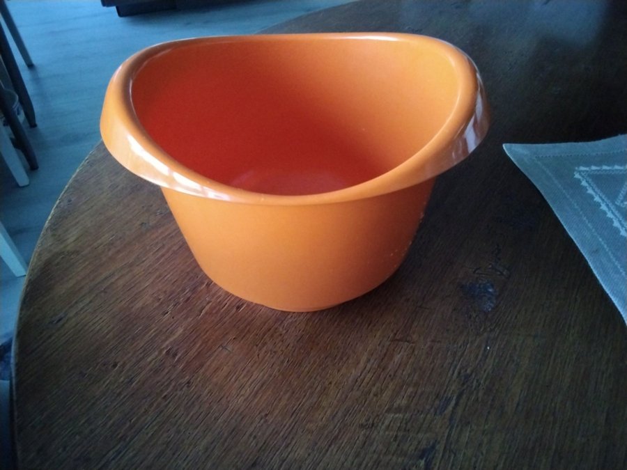 Stor orange skål/bunke elamkn Perstorp retro