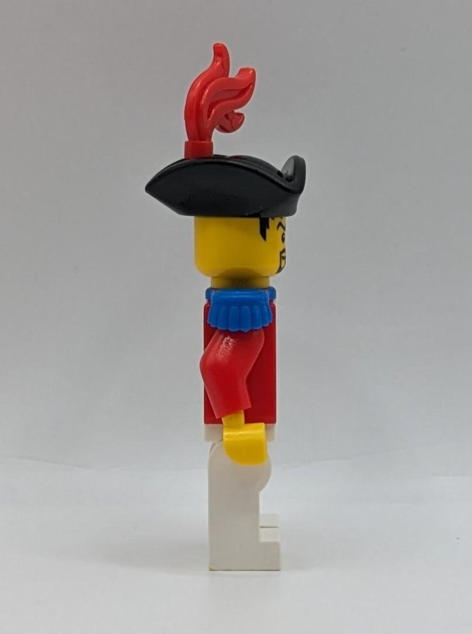 Lego - Pirates - Pirates II - Imperial Guards - Officer