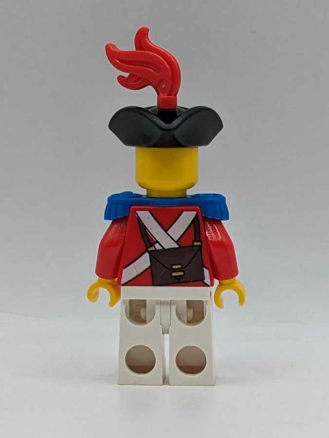 Lego - Pirates - Pirates II - Imperial Guards - Officer