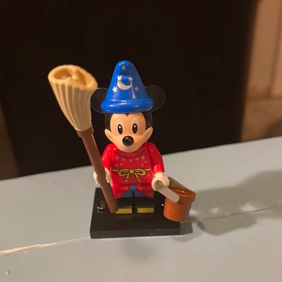 LEGO Minifigur - Mickey Mouse (Trollkarl)