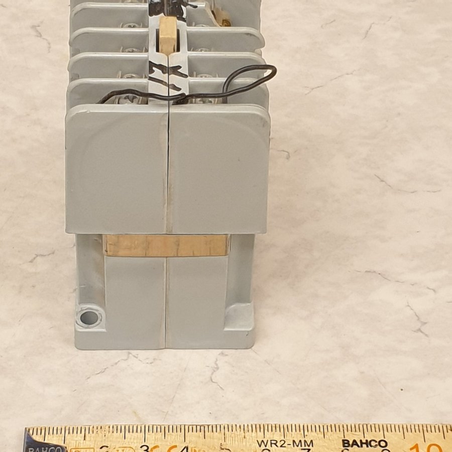 Kontaktor S 412 9112, 220V