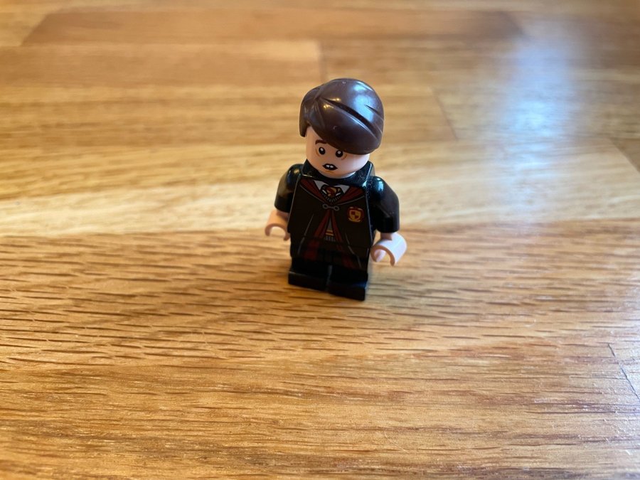 LEGO Harry Potter Neville Longbottom