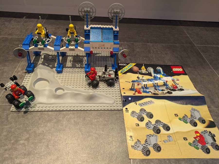 Lego 6930 - Månbas Space Supply Station Rymd Classic Space