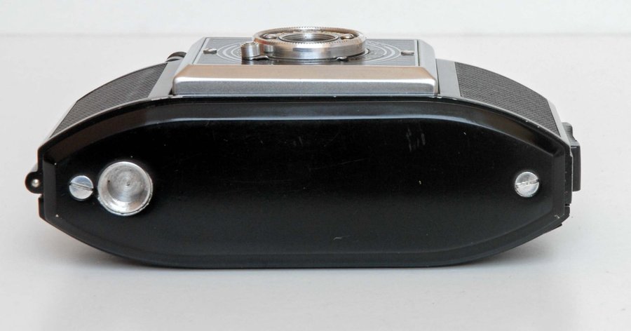 Agfa KARAT 6,3 Art Deco, svart, nr C 3707, 1937-38. Mycket snygg!