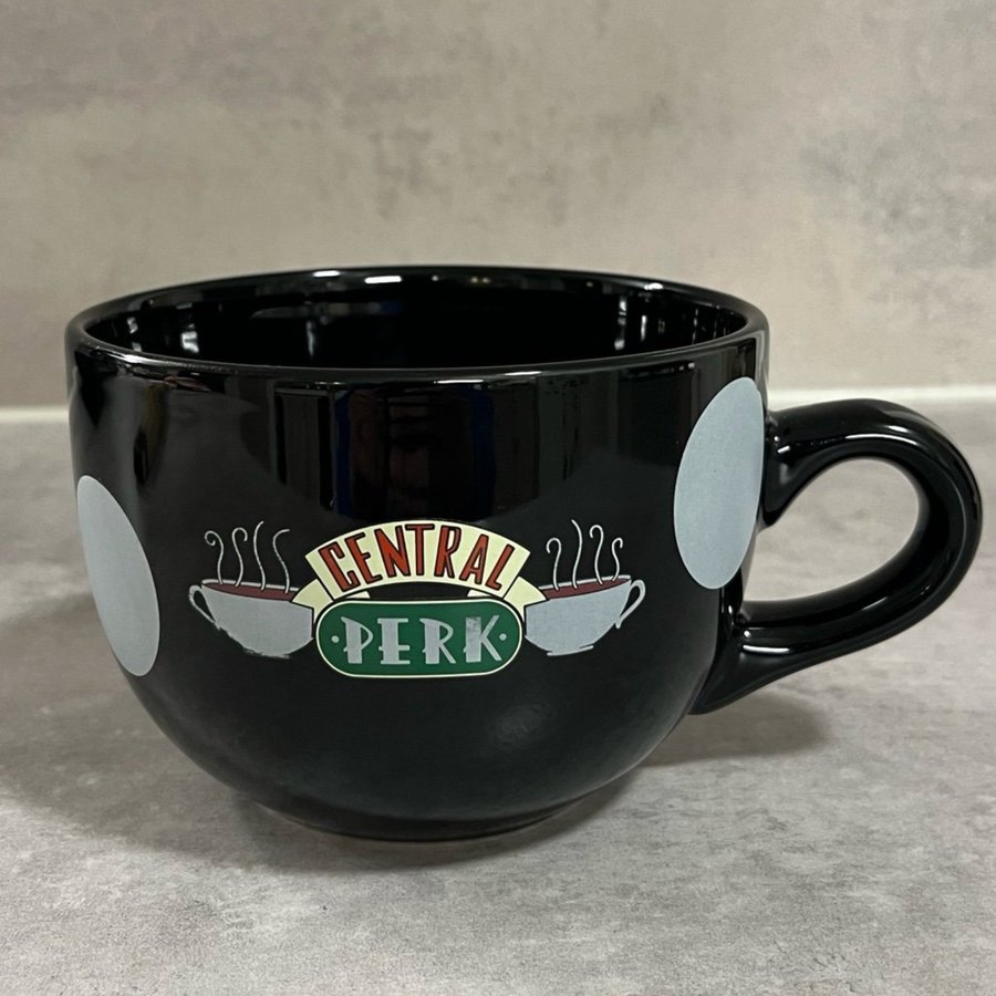 Friends TV Series Central Perk Black Polka Dot Oversized XL 650ML