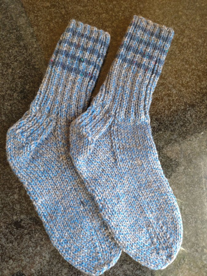 Raggsockor stickade sockor strl 38-39 nytt